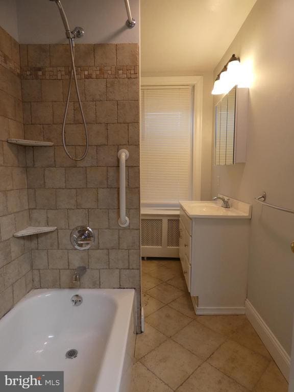 Photo - 3724 Hamilton St