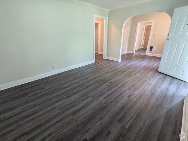 Building Photo - 327 Forrester Dr Rental