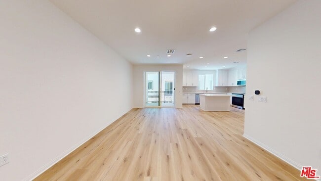 Photo - 2410 E Agave St