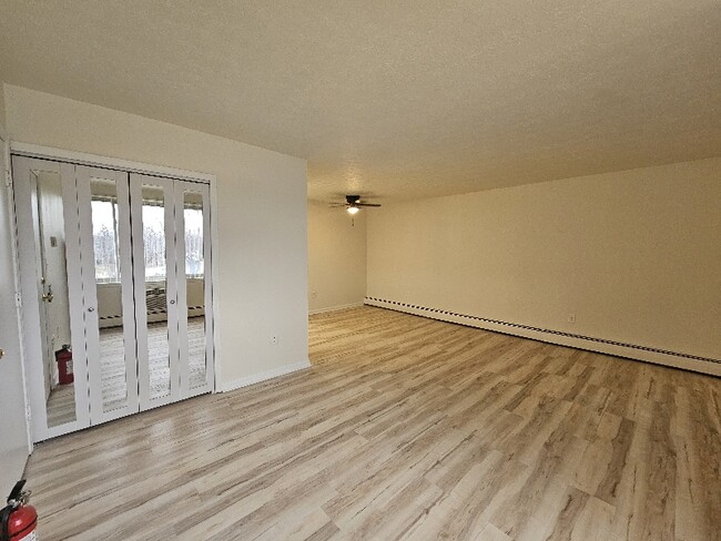 Photo - 1851 W 13 Mile Rd