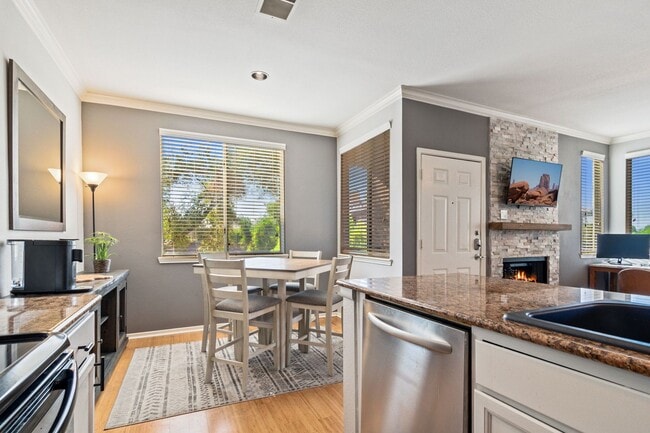 Photo - Stunning 1 Bed 1 Bath in Northern Scottsdale Unit 2126