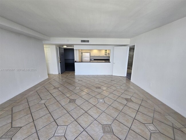 Building Photo - 13499 Biscayne Blvd Unit 1505