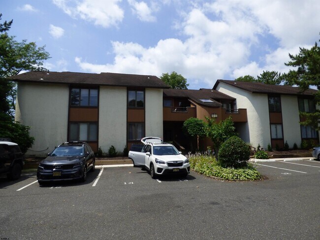 Photo - 8 Dolphin Ct Unit 8