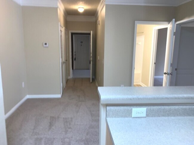 Photo - Beautiful condominium for Rent