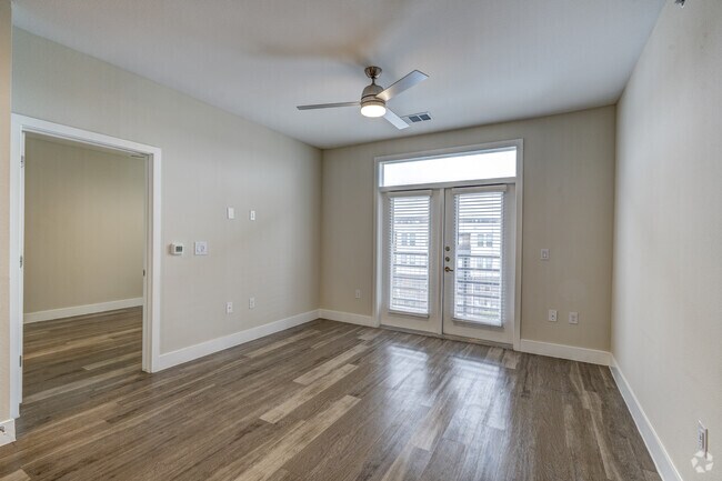2BR, 2BA - 2,346SF - Living Room