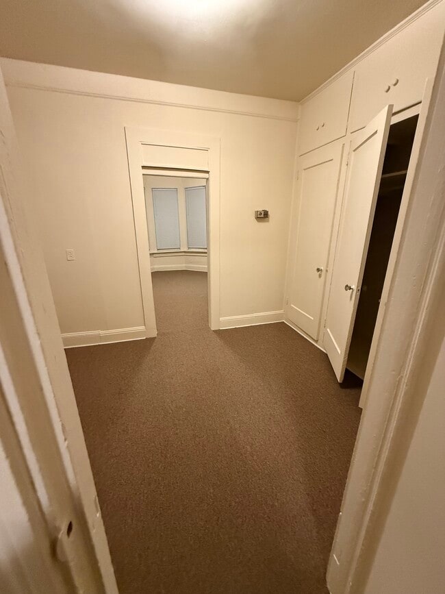 Photo - 105 Linden St