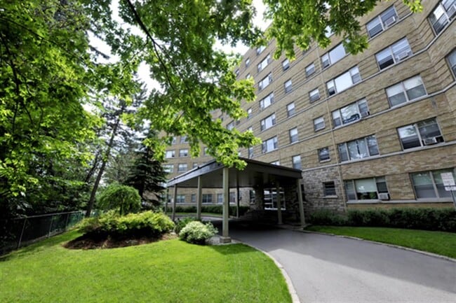 Building Photo - Tiffany Apartments