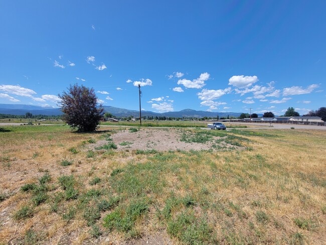 5703 Mullan Rd Unidad 5703