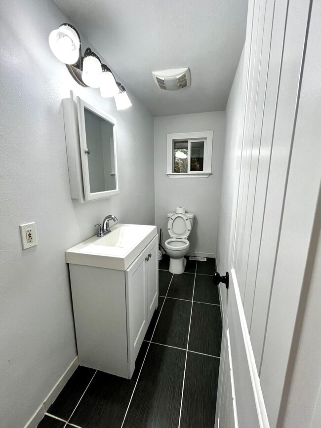 Photo - Elegant Puyallup Home with Full 2-Bedroom ...