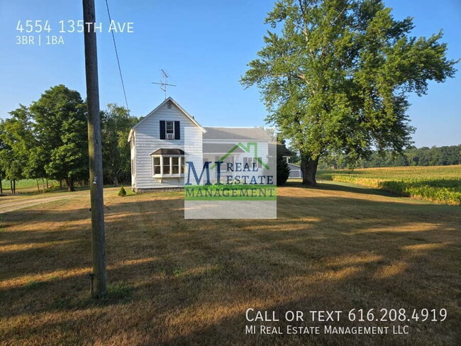Building Photo - 4554 135th Ave