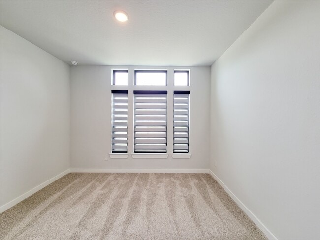 Photo - 18206 Summerland Lk Wy