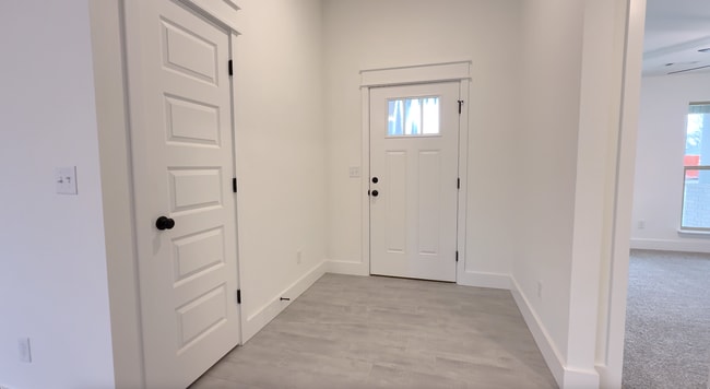 Photo - 3700 N Wiley Dr