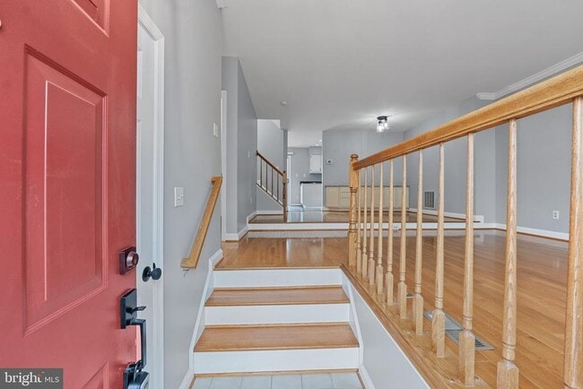 Building Photo - 6804 Signature Cir