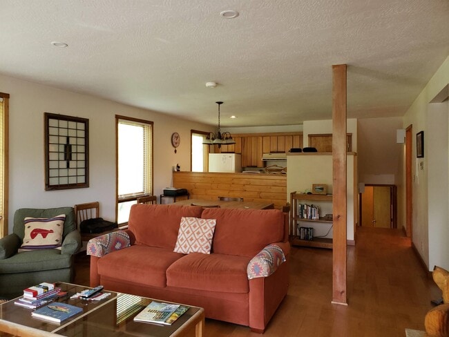 Photo - 3548 N Lake Creek Dr