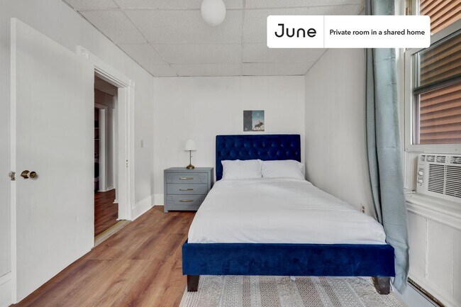 Photo - Room in Shared 3 bed/1 bath home Unit C