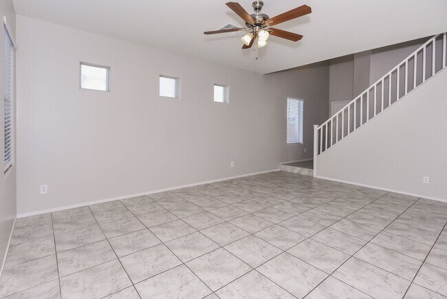 Photo - 698 Blooming Sage Ct