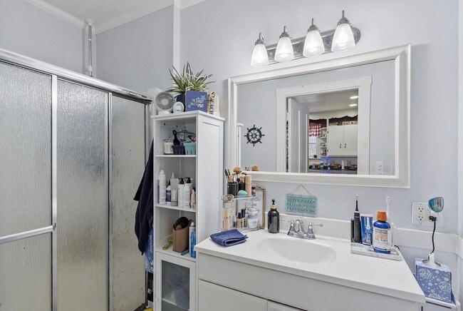 Photo - 30 Spruce St Unit 1