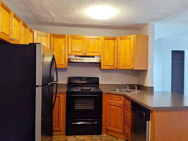 Photo - 455 Sea St Unit 9B