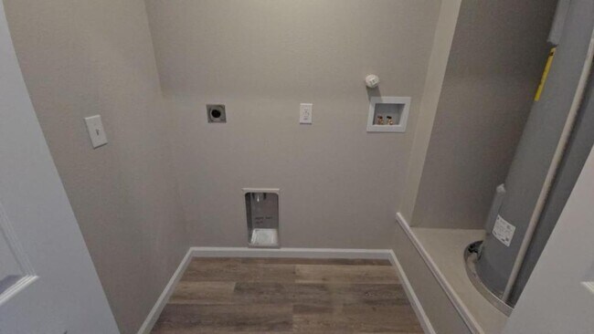 Photo - 1019 N Quincy Ave