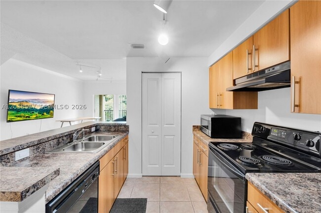 Photo - 5880 W Sample Rd Unit 203