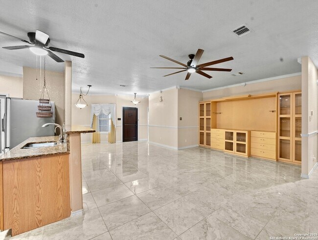 Photo - 6739 Tezel Bend Casa