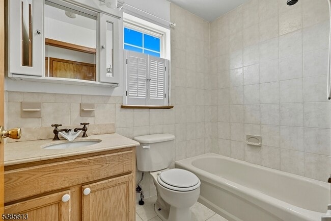 Photo - 87 Cottage St