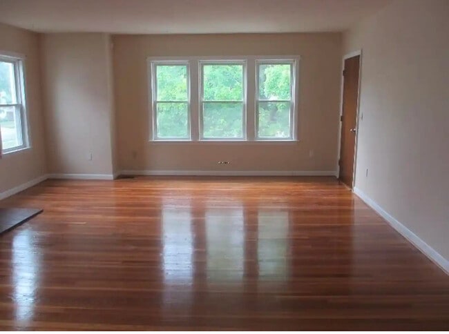 Photo - 42 June St Unit june st