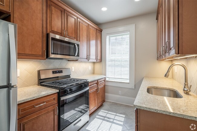 Photo - Worthington House