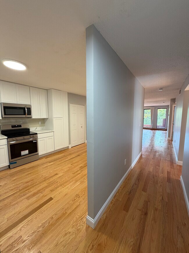 Photo - 1850 Beacon St Unit 304