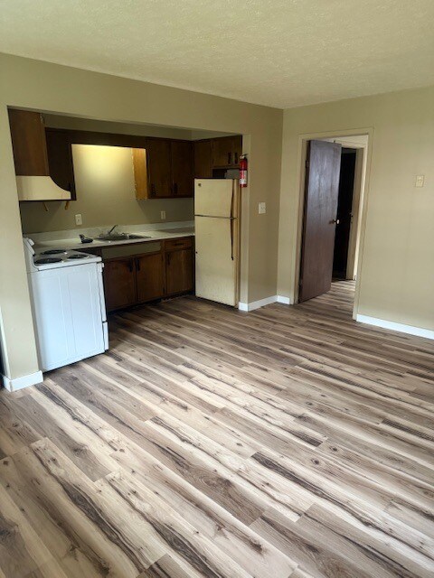 Photo - 204 N Warren St Unit 3