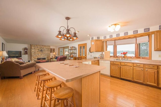 Photo - N2296 Cleghorn Rd Unit ID1061652P