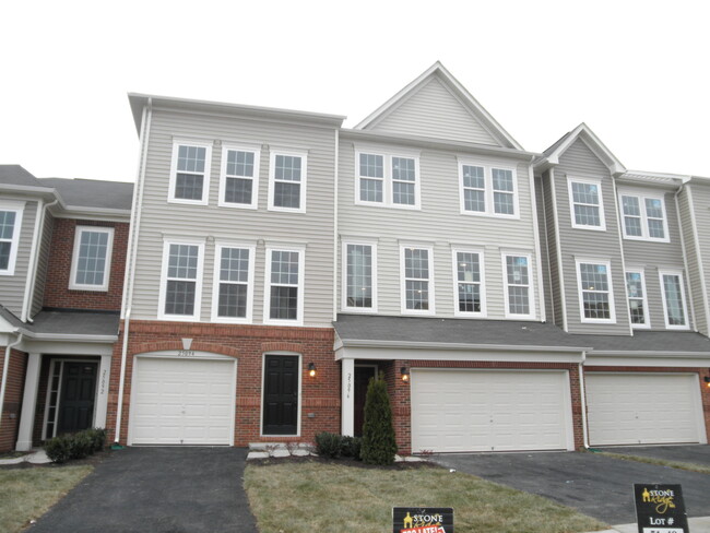 Photo - 25094 Green Mountain Ter Townhome