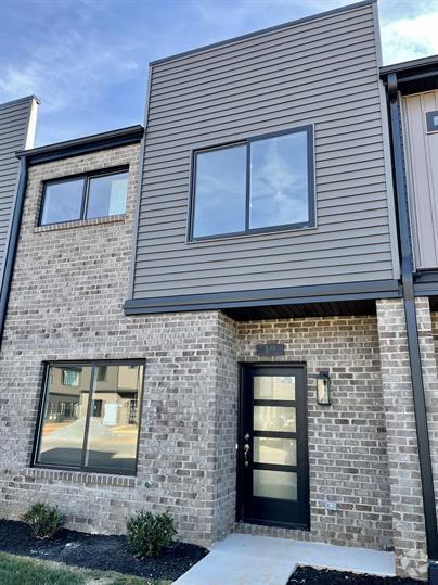 Building Photo - 31 Allwell Rd. Rental