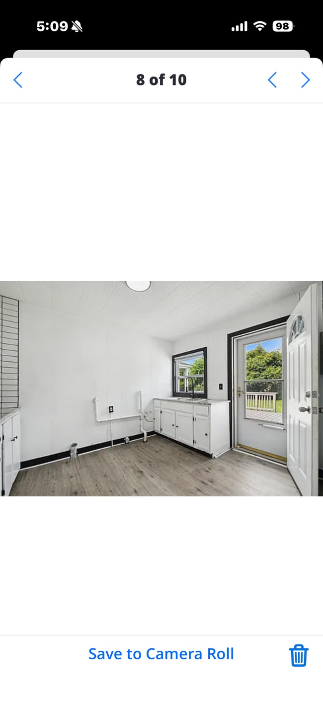 Photo - 1459 Brookline St