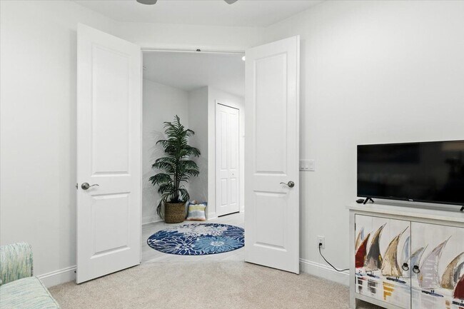 Photo - 511 Landshark Blvd