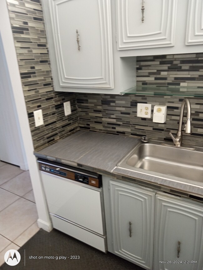 Photo - 2841 Somerset Dr Unit Somerset condos