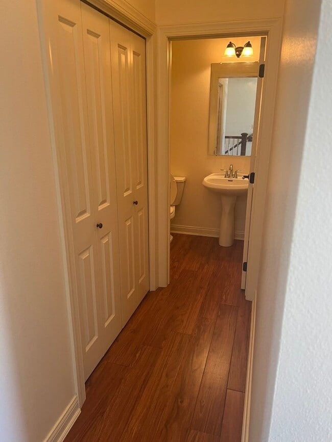 Photo - LD2712-16 Unit LD2712