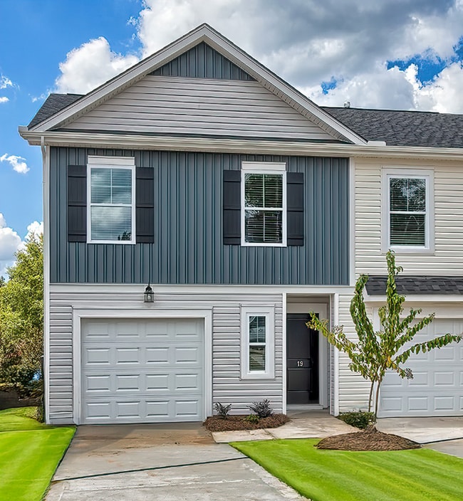 Building Photo - 171 Winding Chestnut Dr Rental