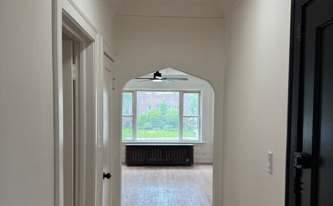 Photo - 7301 S Constance Ave