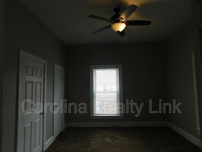 Photo - 85 Crowell Dr NW