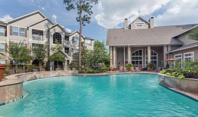 Photo - 8101 Research Forest Dr Unidad c1