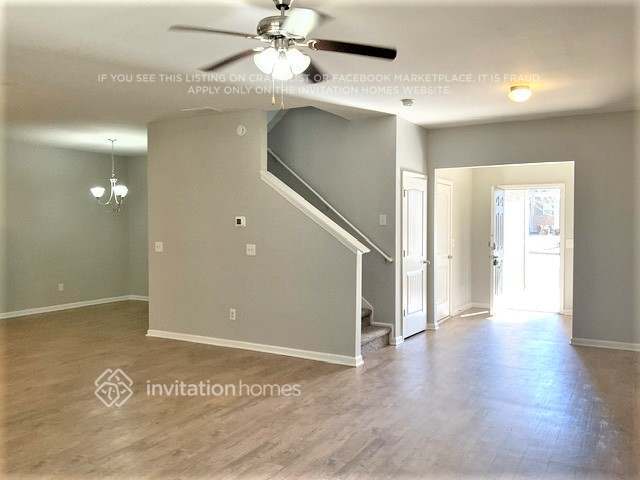 Photo - 227 Bandelier Cir