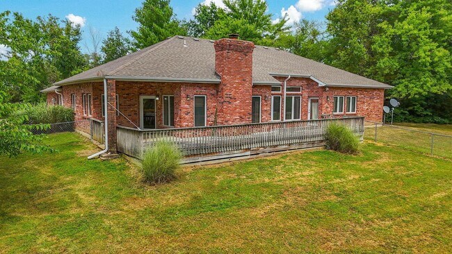 Photo - Private 3BR Brick Home with Scenic View