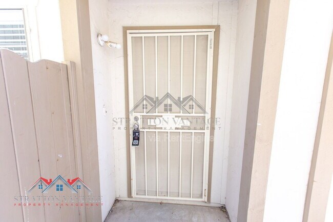 Photo - 1915 S 39th St