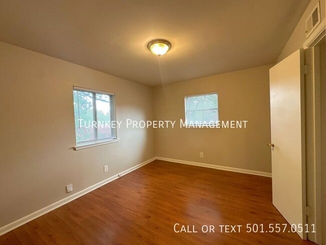 Photo - 5218 Nelbrook Dr