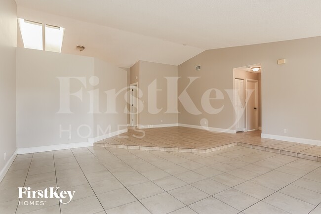 Photo - 1013 SW 49th Ave