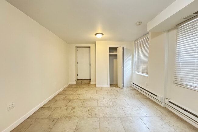 Photo - 860 W End Ave