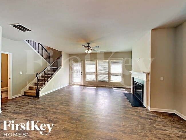 Photo - 3204 Baylor Cir