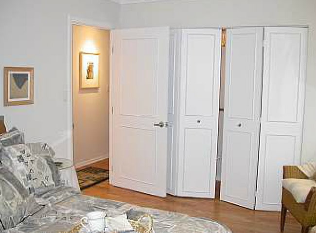 Second Bedroom - 6102 N Sheridan Rd Unit 204
