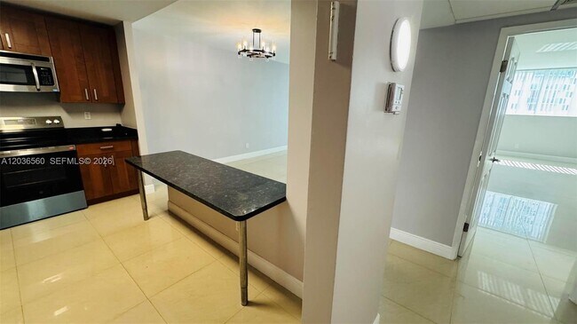 Photo - 19390 Collins Ave Unit 624